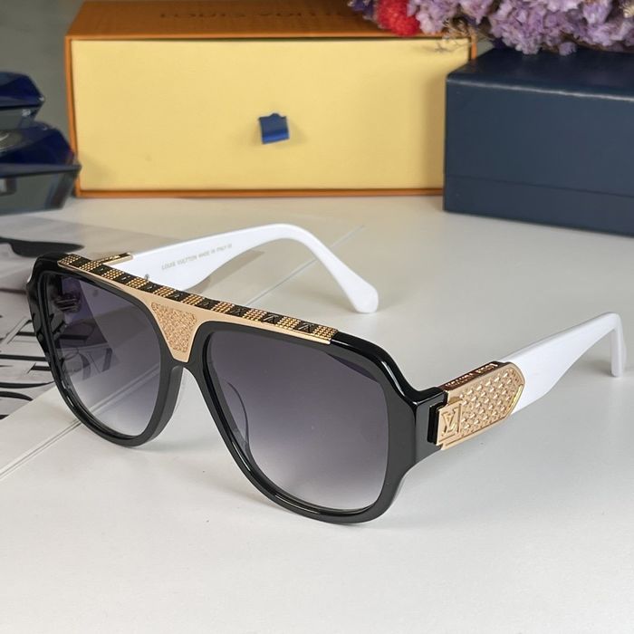 Louis Vuitton Sunglasses Top Quality LVS00493